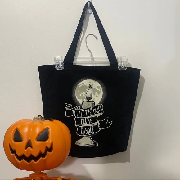 Disney | Hocus Pocus Black Flame Candle Black Canvas Tote Bag Spirit Halloween - Picture 1 of 6
